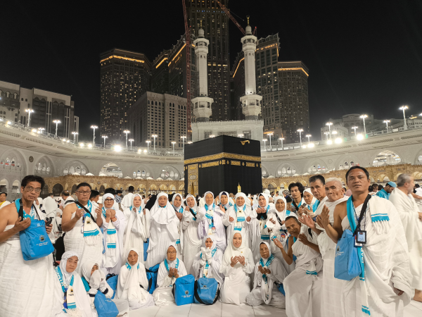 Paket Umroh Terbaik 2025 Firdaus Tour